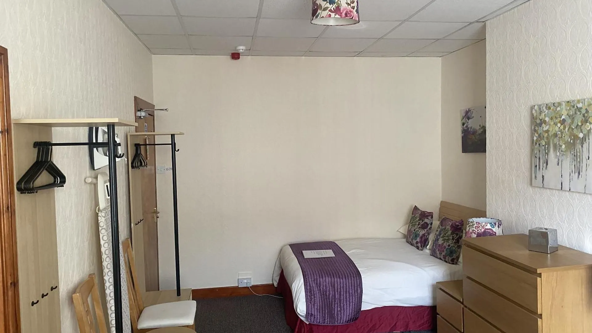 Bed & Breakfast Evanescent Bar And Rooms Blackpool